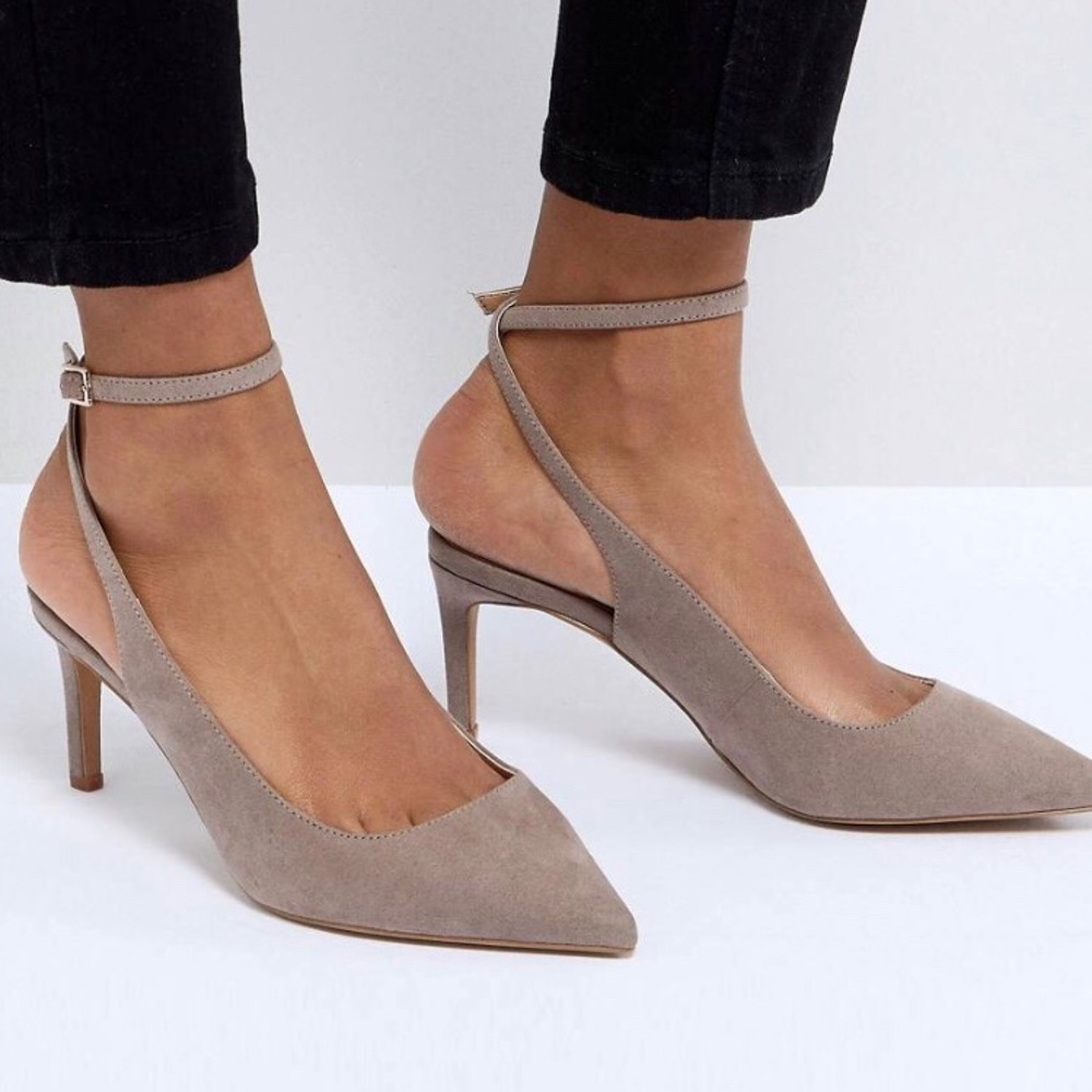Brand new ASOS pumps